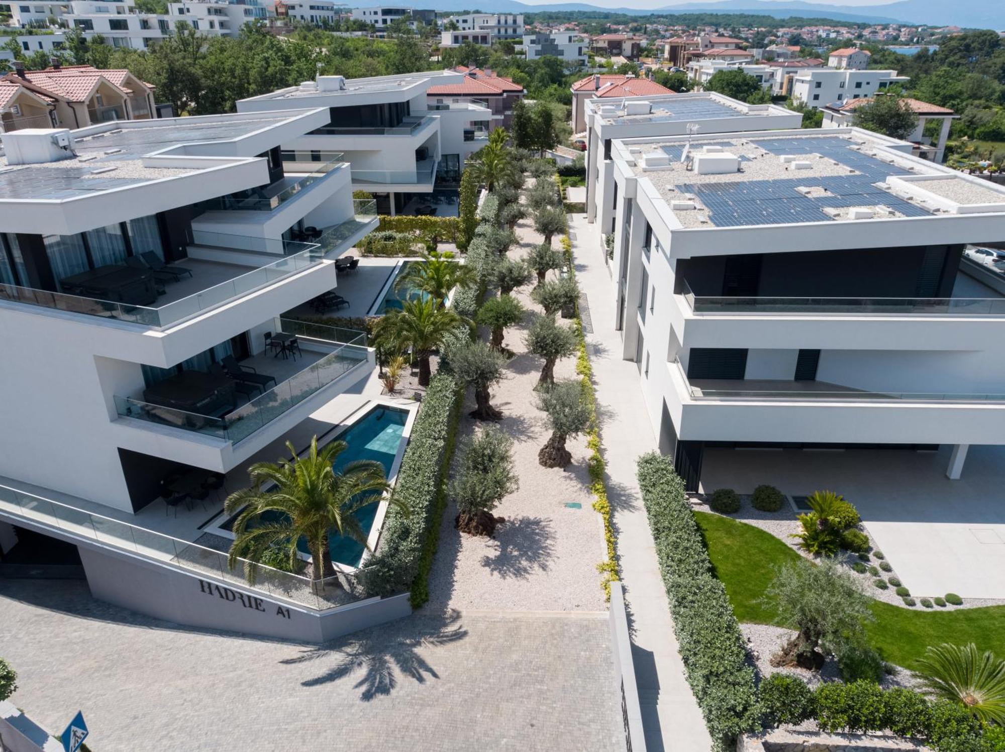 Hadrie Luxury Resort And Villas Azimut Малинска Экстерьер фото